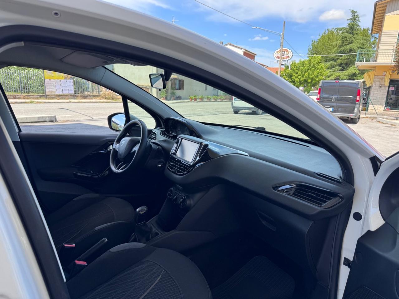 Peugeot 208 1.2 VTi 82 CV 5 porte Allure GPL