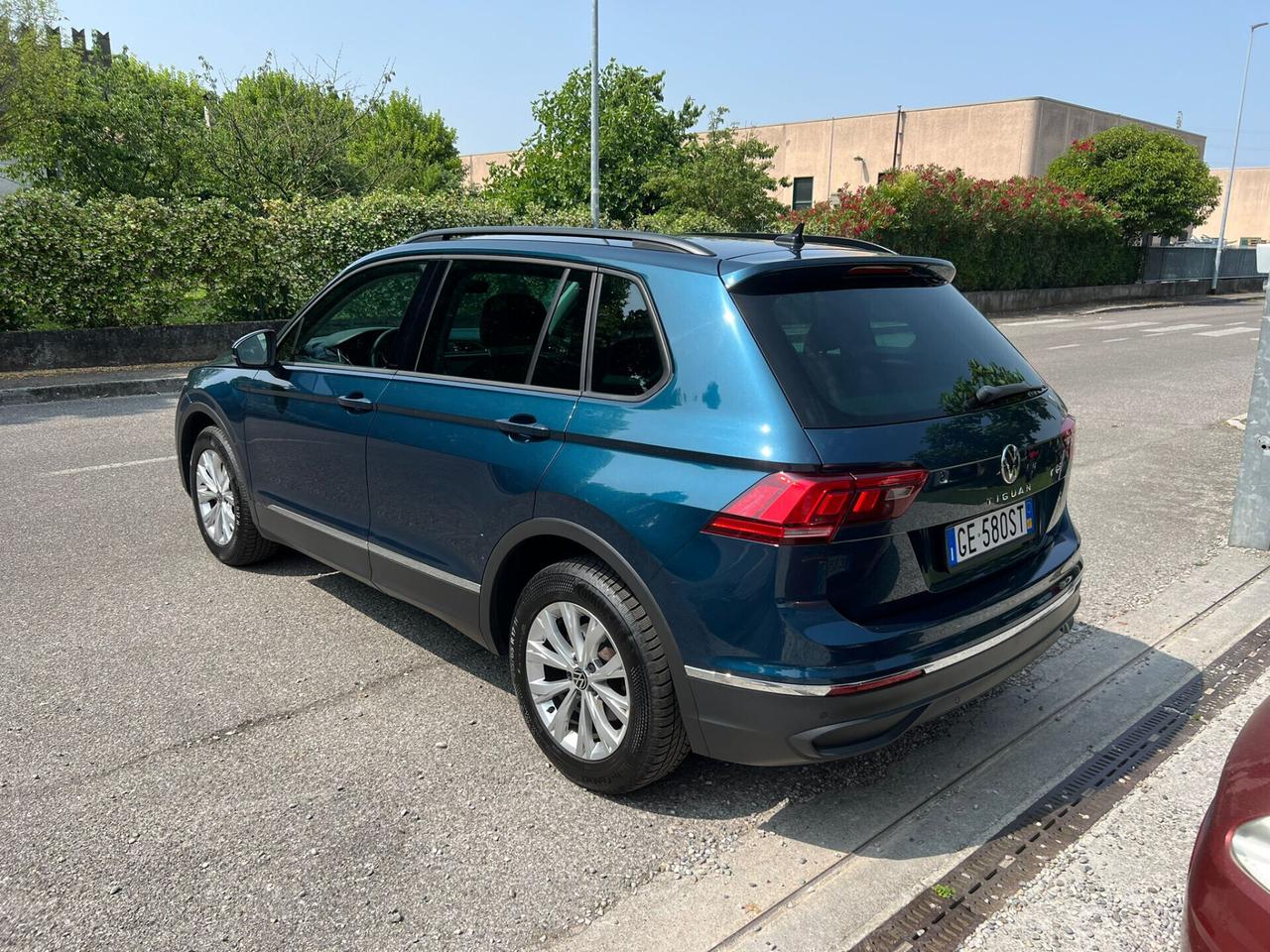 Volkswagen Tiguan 2.0 TDI 150 CV DSG Elegance RESTYLING
