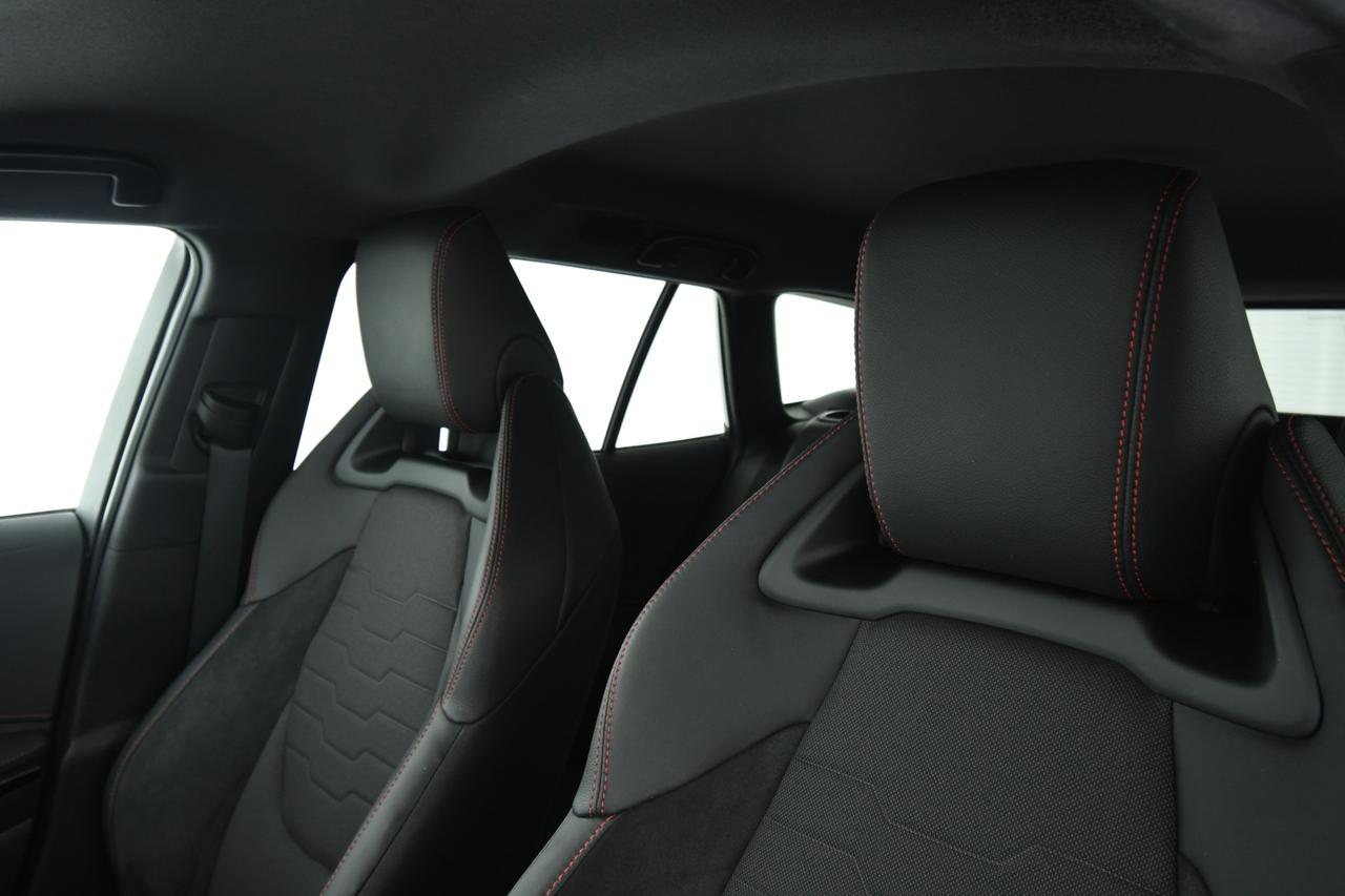 TOYOTA Corolla Touring Sports 2.0h Lounge cvt CAMERA+ALCANTARA+ACC