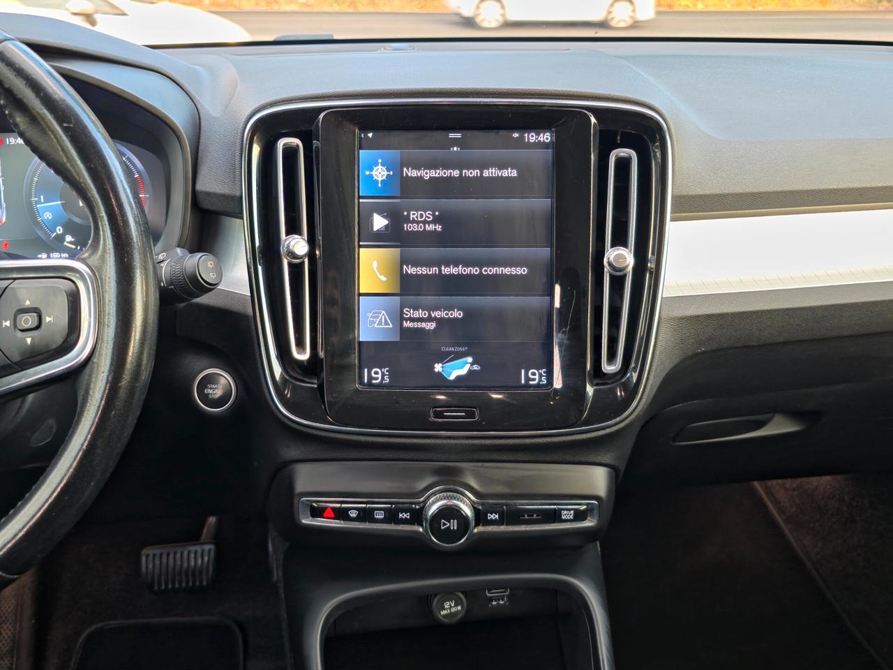Volvo XC40 D3 Geartronic R-design CV-150 E6 Automatica NEO 2020
