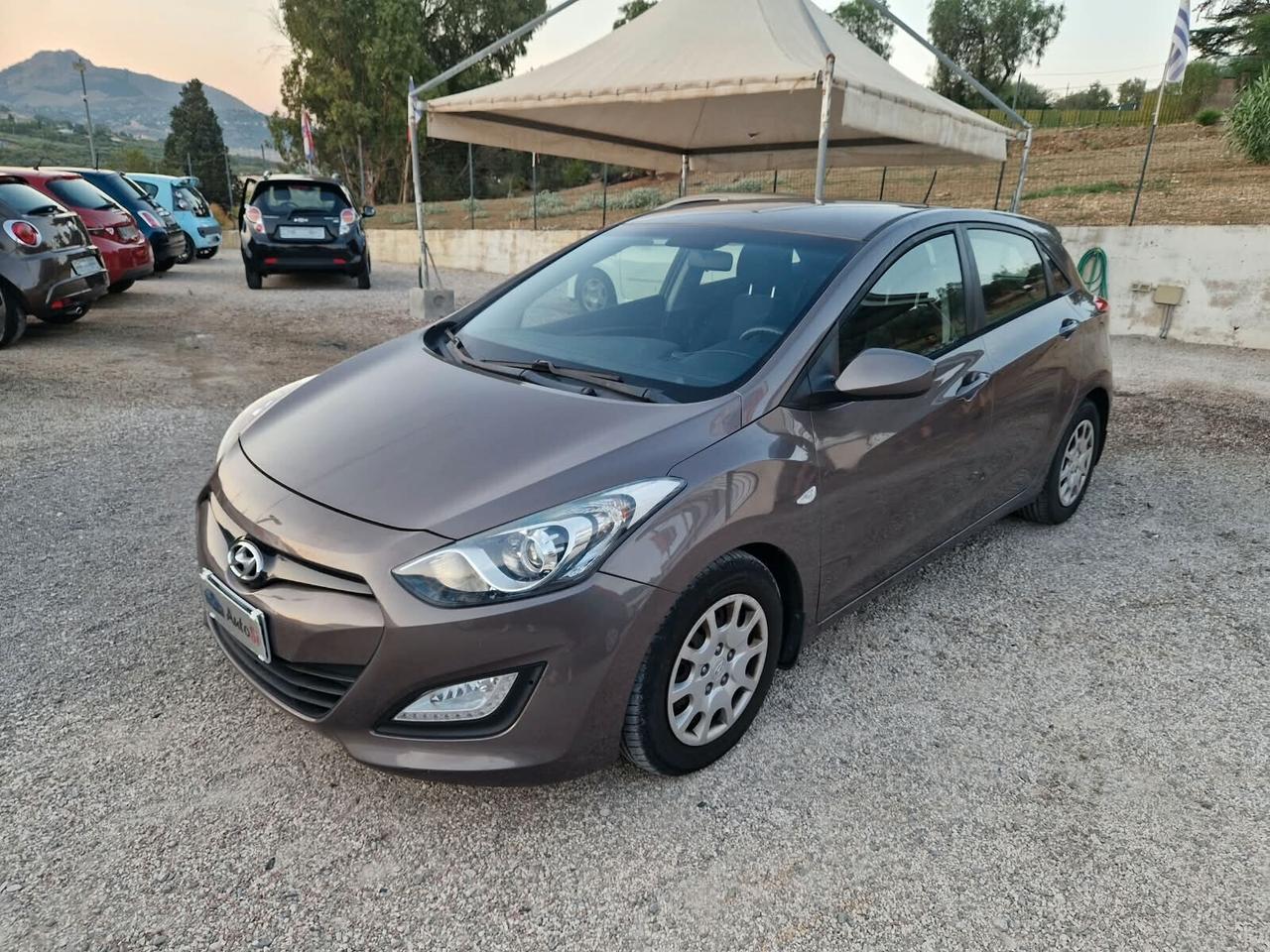 Hyundai i30 1.4 CRDi 5p. 90 CV