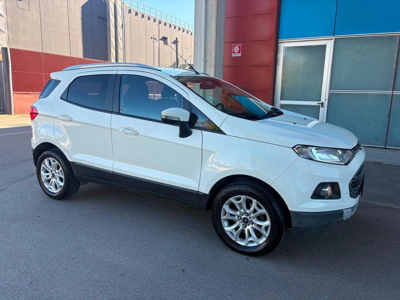 Ford EcoSport 1.5 TDCi 95 CV Titanium 2016 143.000 KM