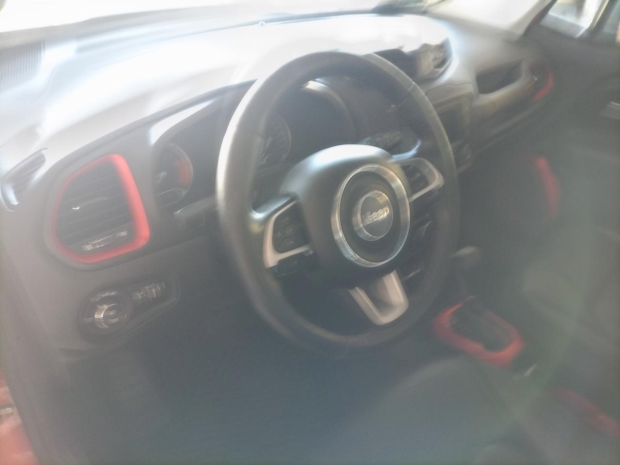 Jeep Renegade 2.0 Mjt 170CV 4WD Active Drive Low Trailhawk - gancio traino