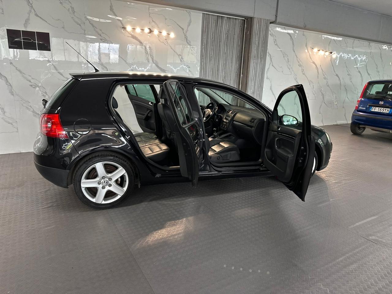 Volkswagen Golf 2.0 TDI DPF 5p. GT Sport