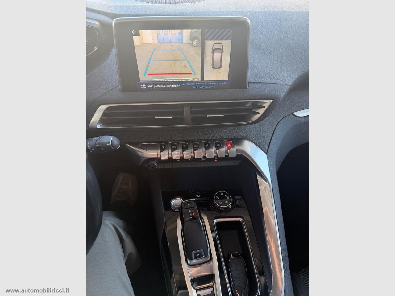 PEUGEOT 3008 PureTech Turbo 130 S&S EAT8 Allure