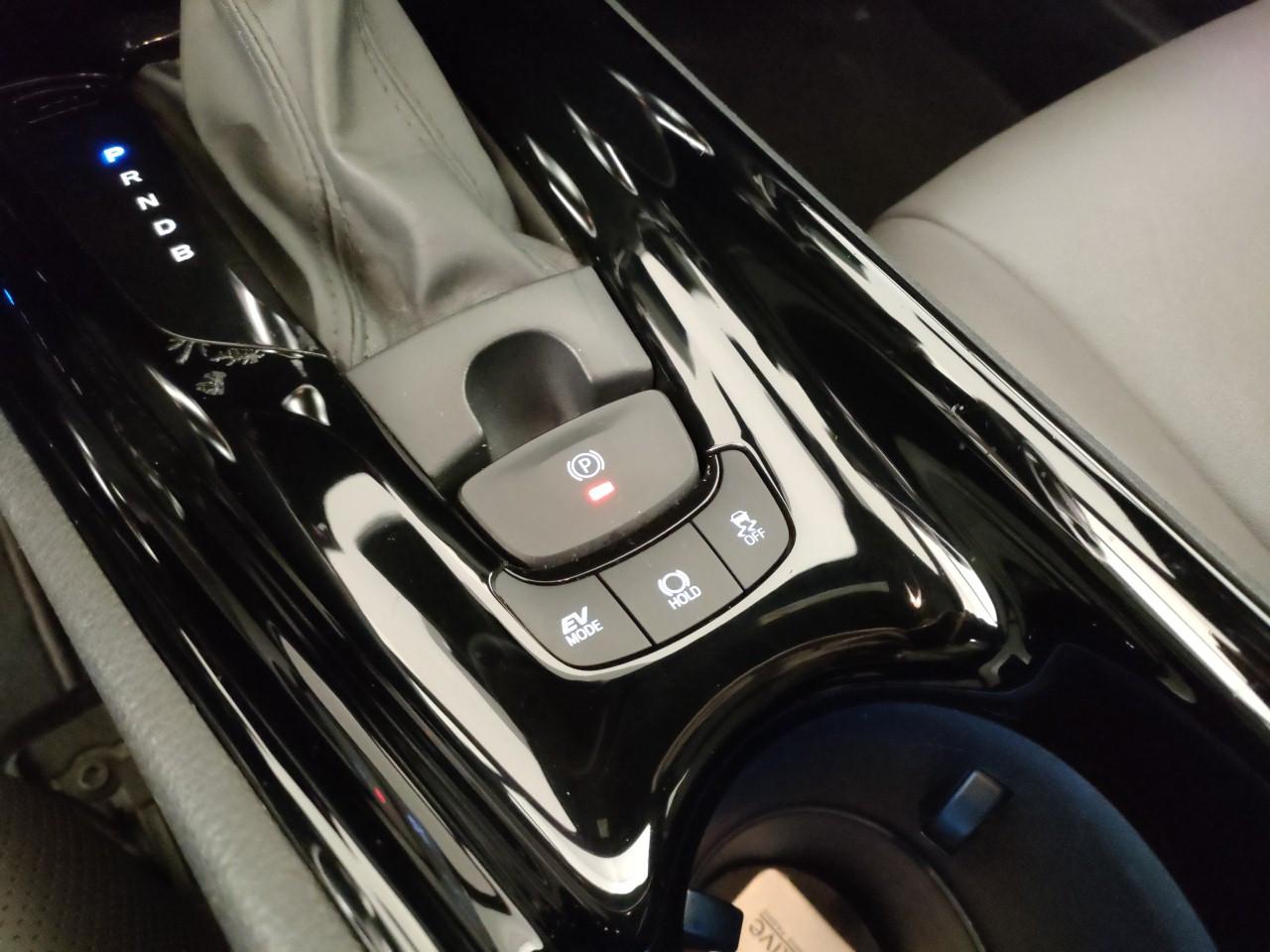 TOYOTA C-HR 1.8h Lounge e-cvt