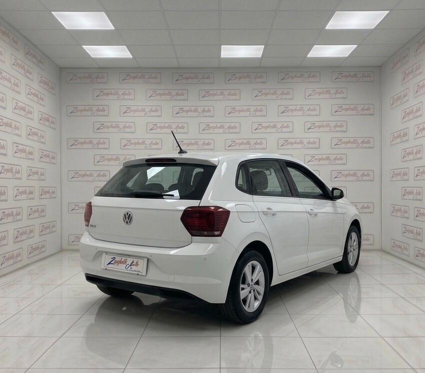 VOLKSWAGEN POLO 1.0 BENZ COMFORTLINE - OK NEOP.