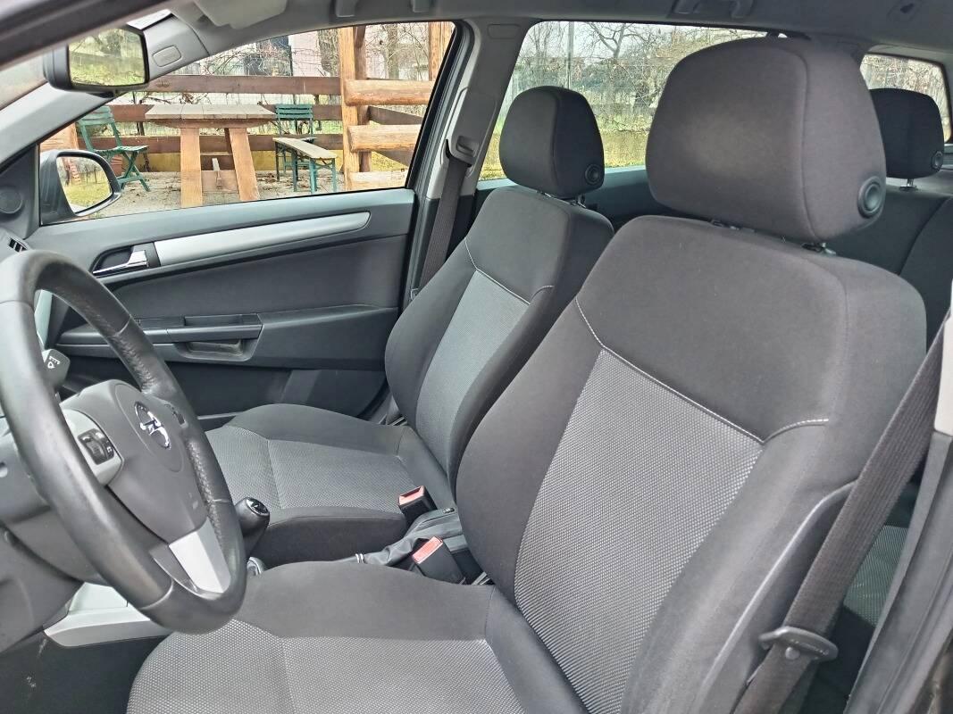 Opel Astra SW Astra SW 1.6 Enjoy Gpl-tech 115cv