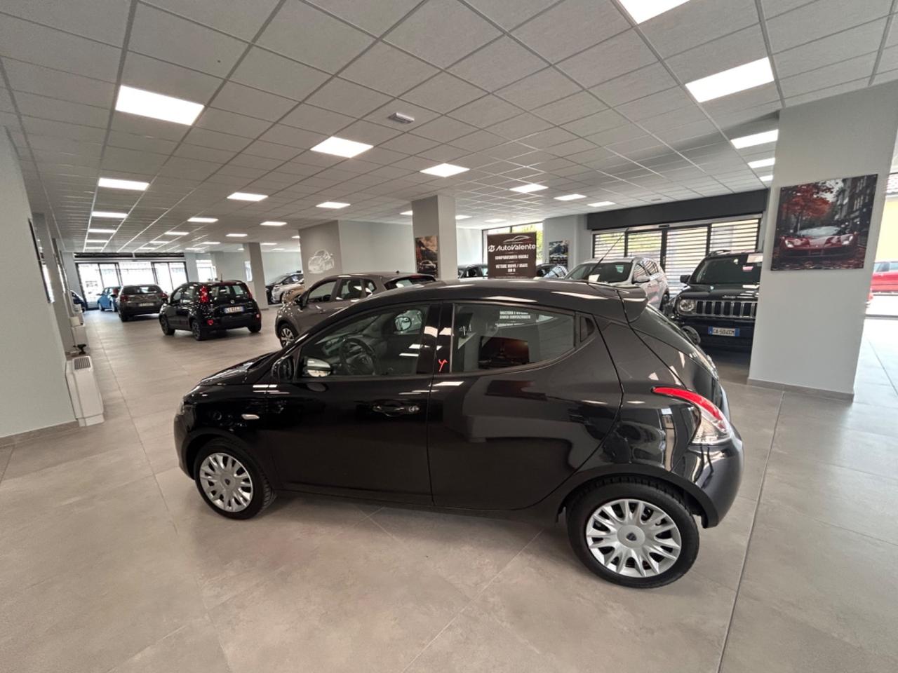 Lancia Ypsilon 1.2 69 CV 5 porte GPL Ecochic 2015