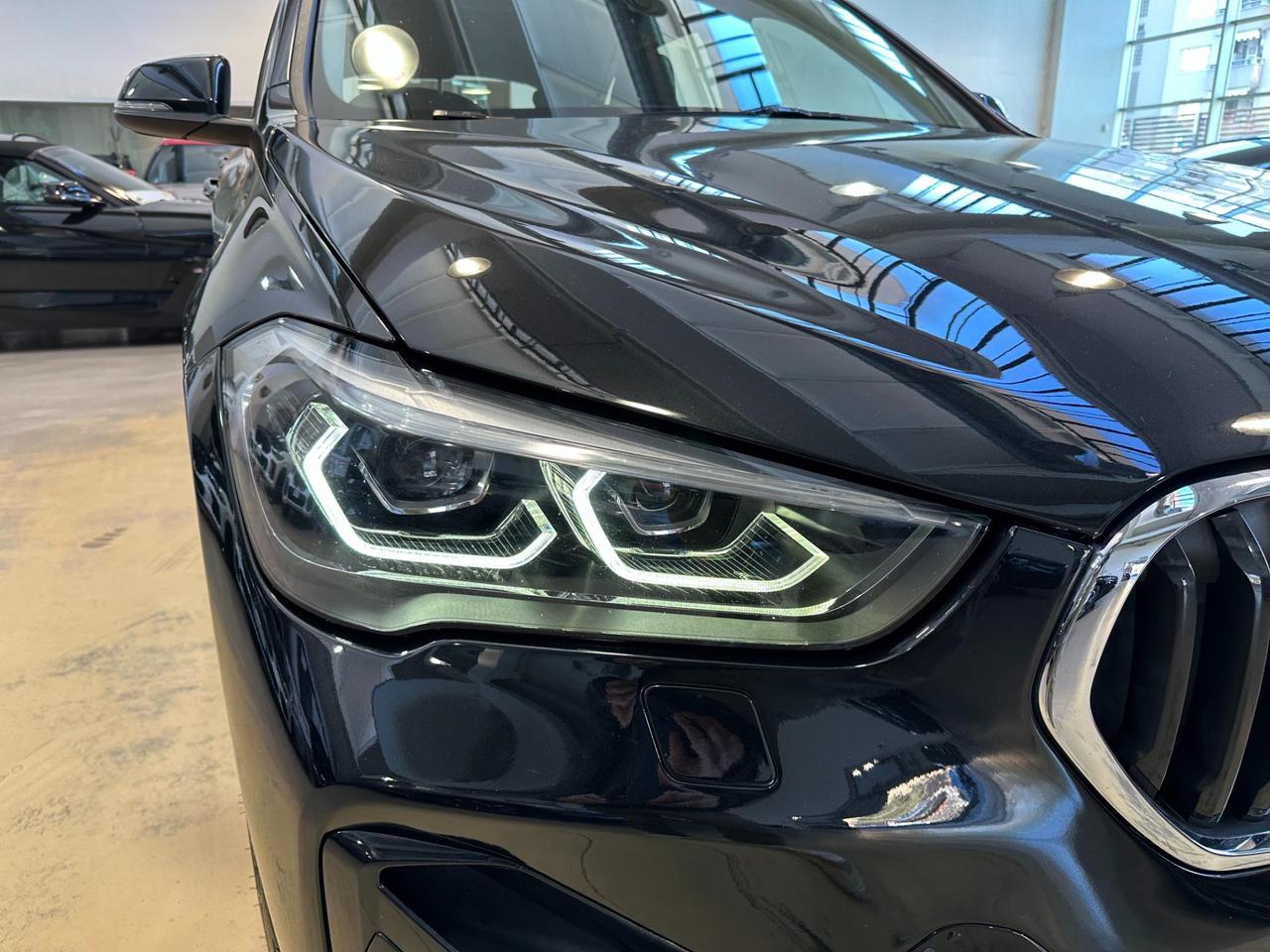 BMW X1 xdrive20d Sport Auto - 18" - LED - Head Up dspl