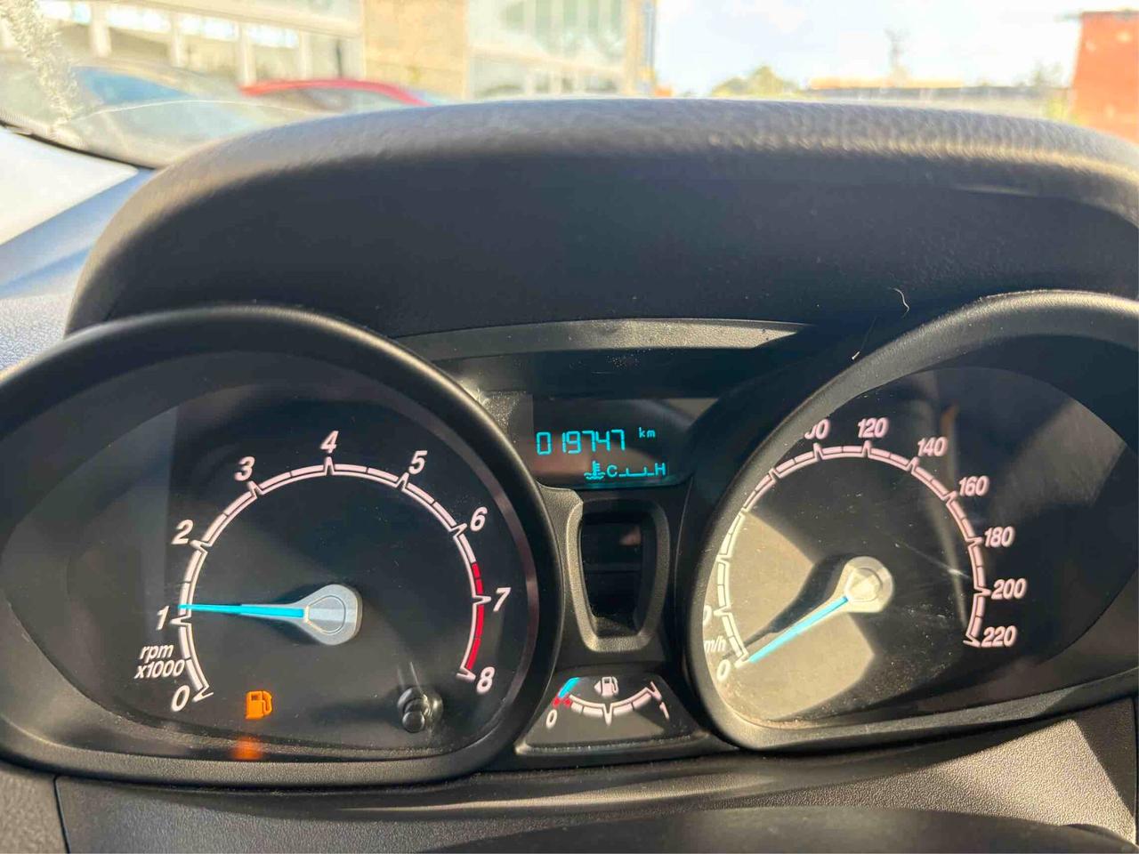 Ford Tourneo Courier 1.0 EcoBoost 100 CV S&S Plus