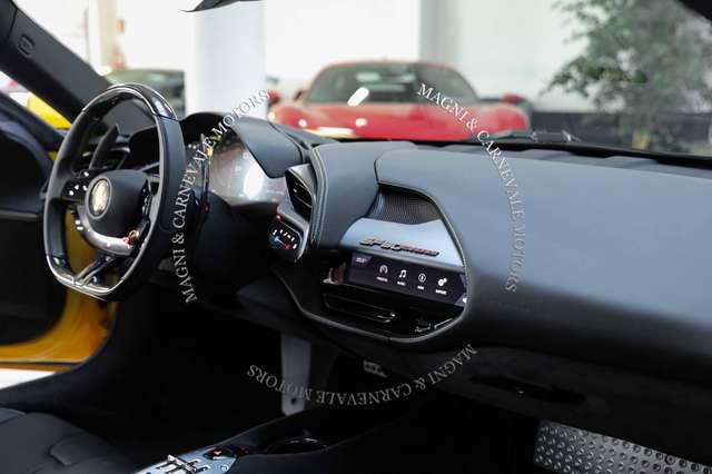 Ferrari SF90 Stradale LIFT SYSTEM|TELECAMERA|SCUDETTI|CARBON+LEDS|AFS