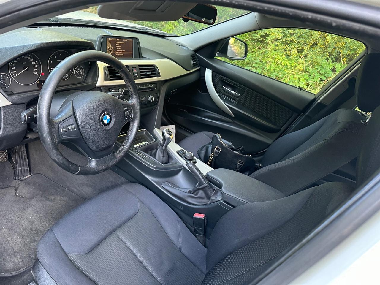 Bmw 318d 143cv