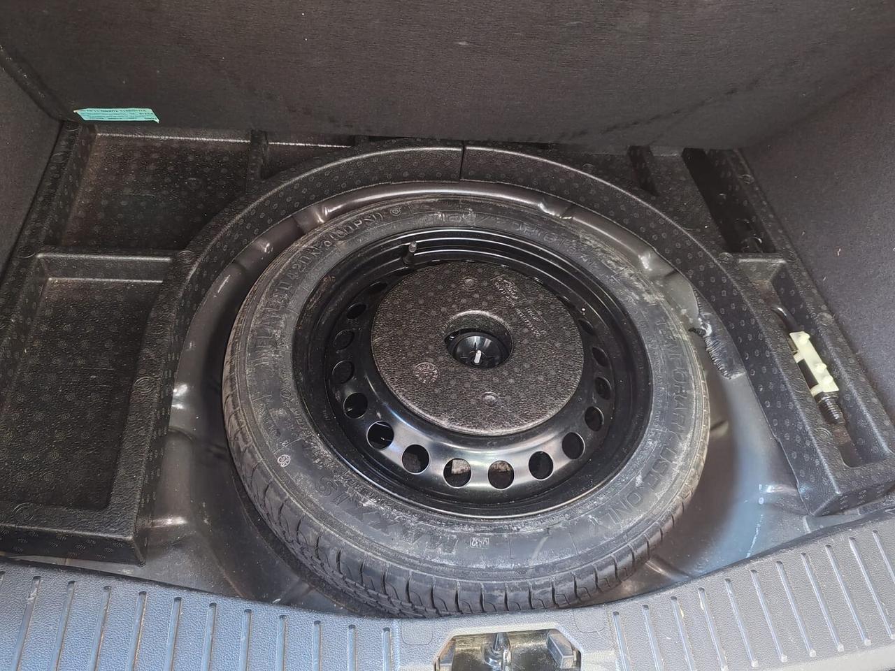 FORD C-MAX 1.5 TDCi 120CV S&S TITANIUM