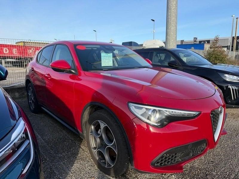 Alfa Romeo Stelvio 2.2 t Sport Tech rwd 160cv auto