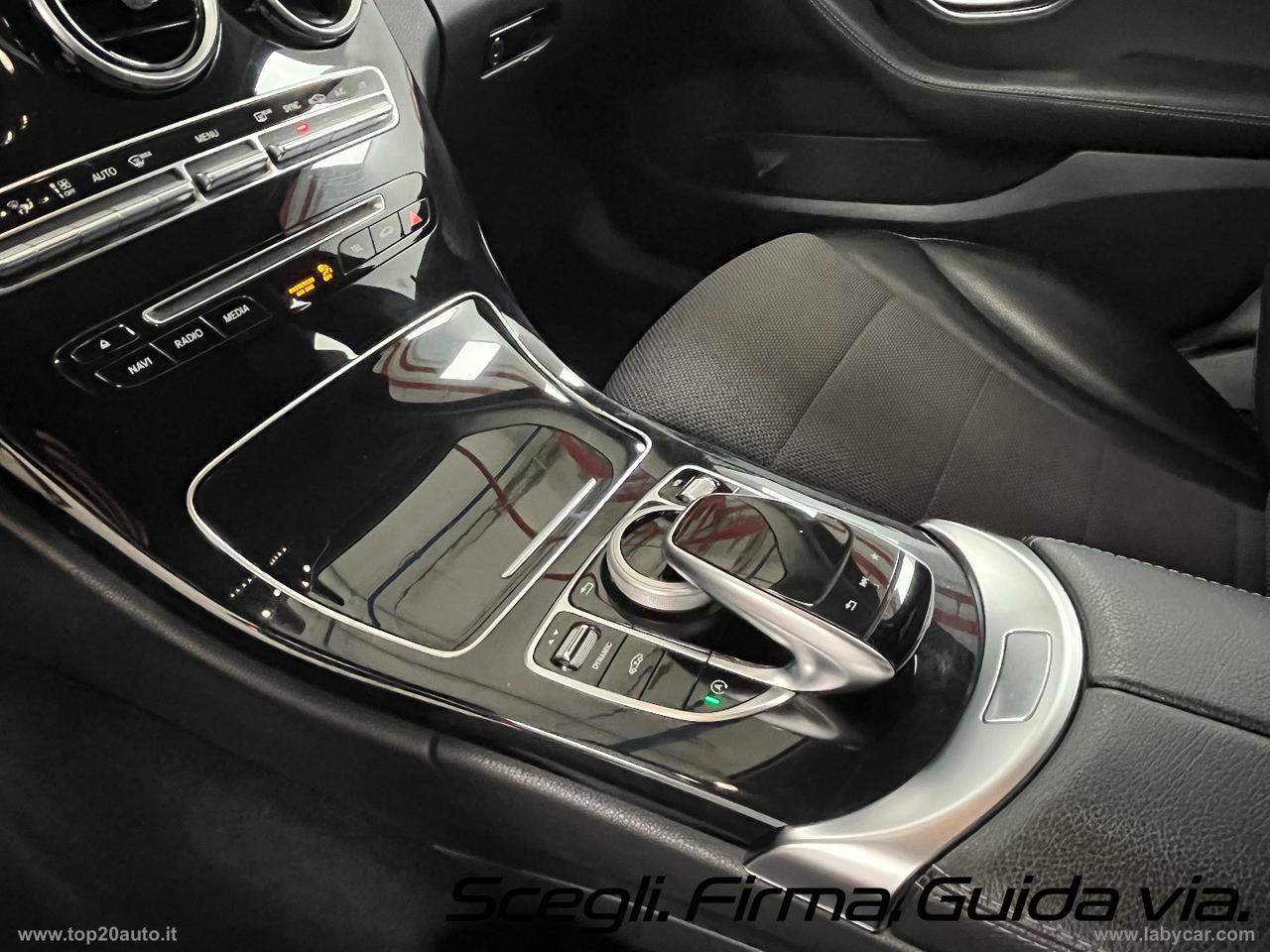 MERCEDES-BENZ C220d 4Matic Auto Sport