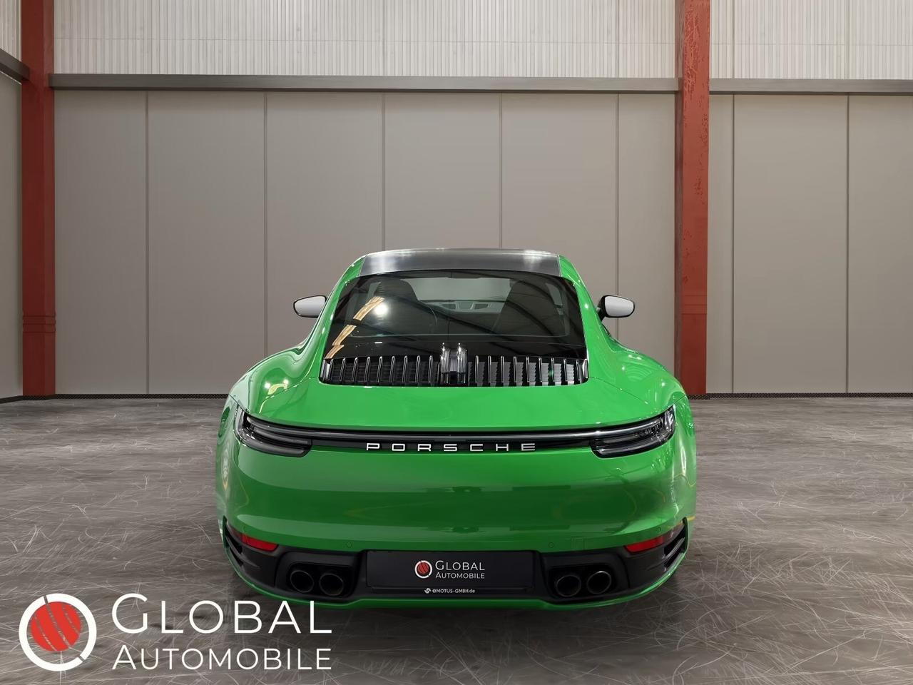 Porsche 992 911.992 Carrera Coupe