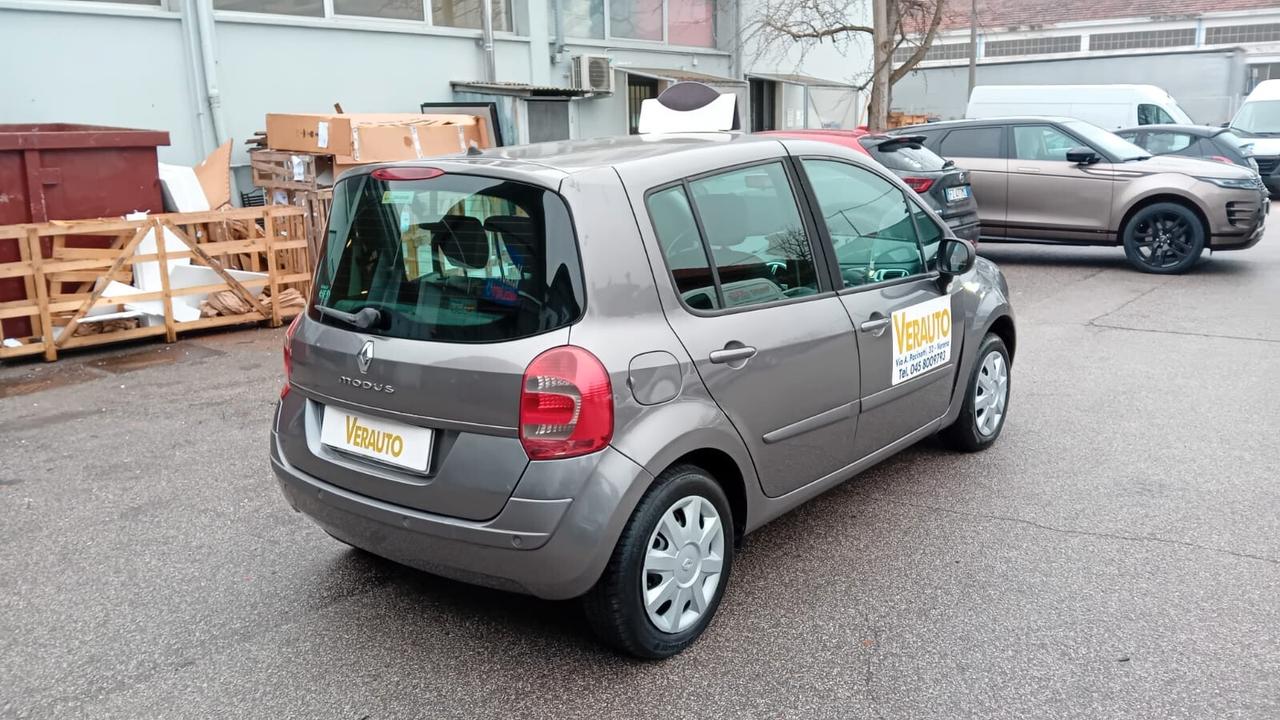 Renault Modus 1.2 16V TCE Dynamique