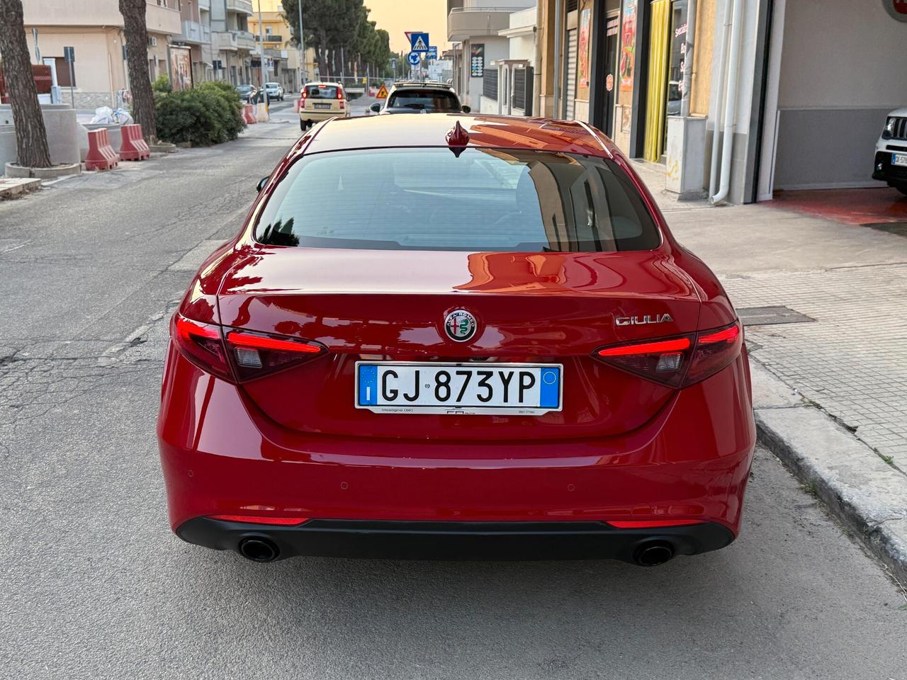 Alfa Romeo Giulia 2.2 Turbodiesel 190CV AT8 - 2022