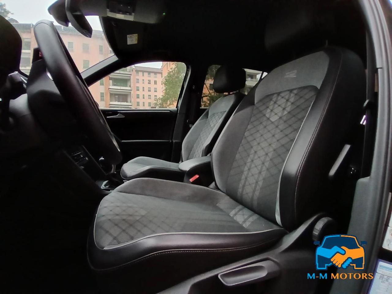 Volkswagen Tiguan 2.0 tdi R-Line 150cv dsg