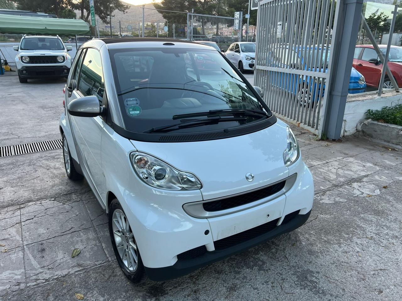 Smart ForTwo 1000 62 kW cabrio passion Servosterzo