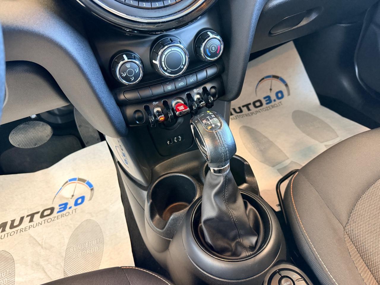 Mini 1.5 Cooper D Hype 5 porte JCW auto