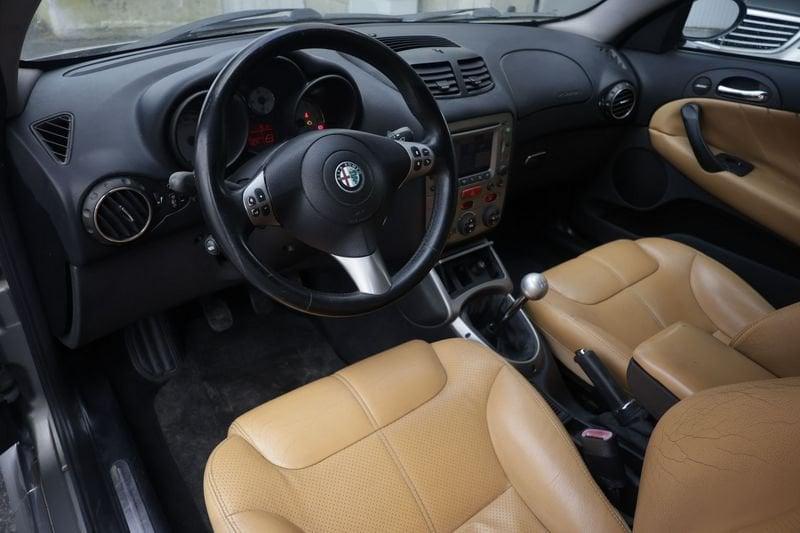 Alfa Romeo GT 2.0 JTS 16V Distinctive Unicoproprietario