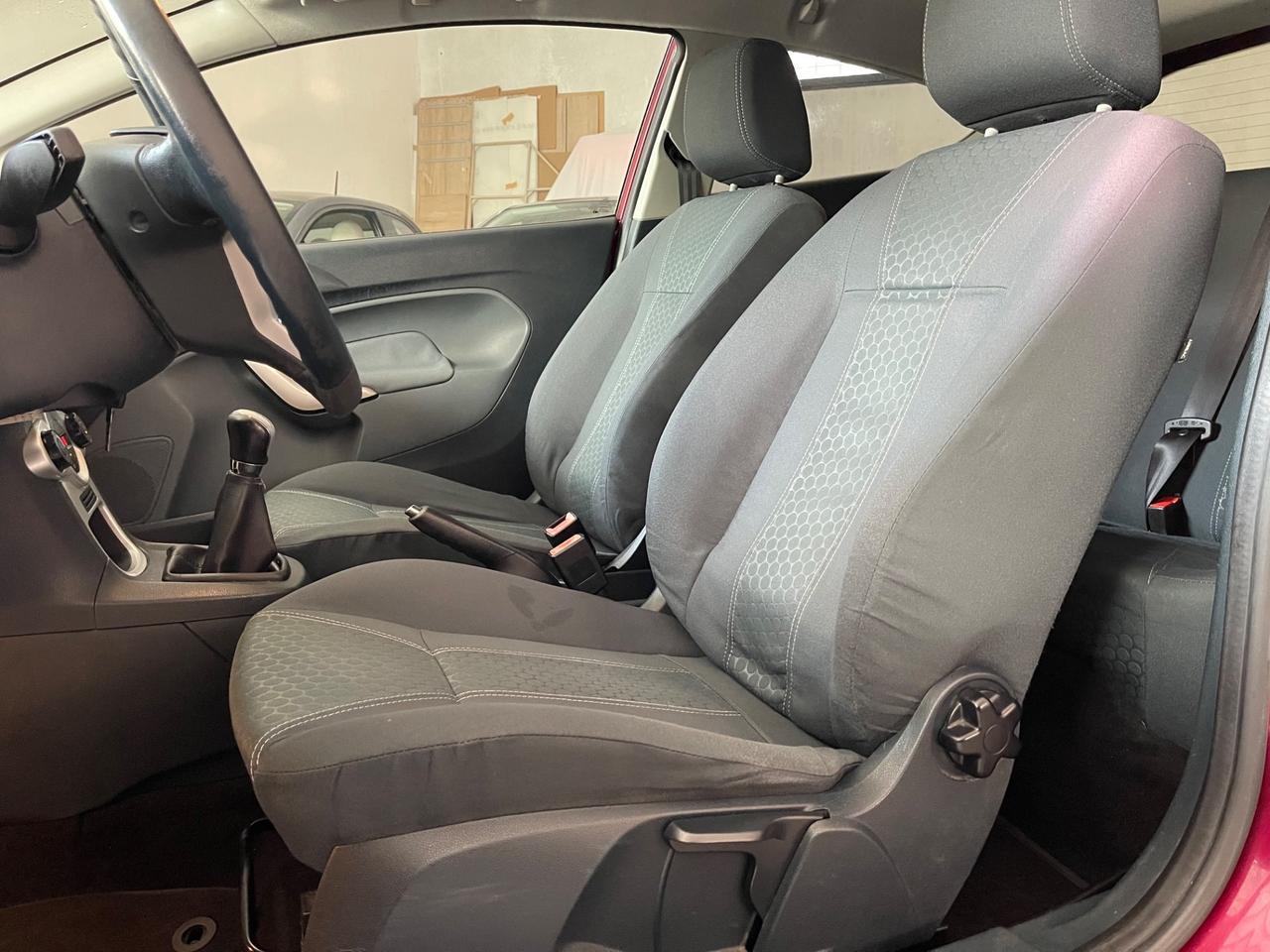 Ford Fiesta 1.4 3 porte Bz.- GPL Titanium