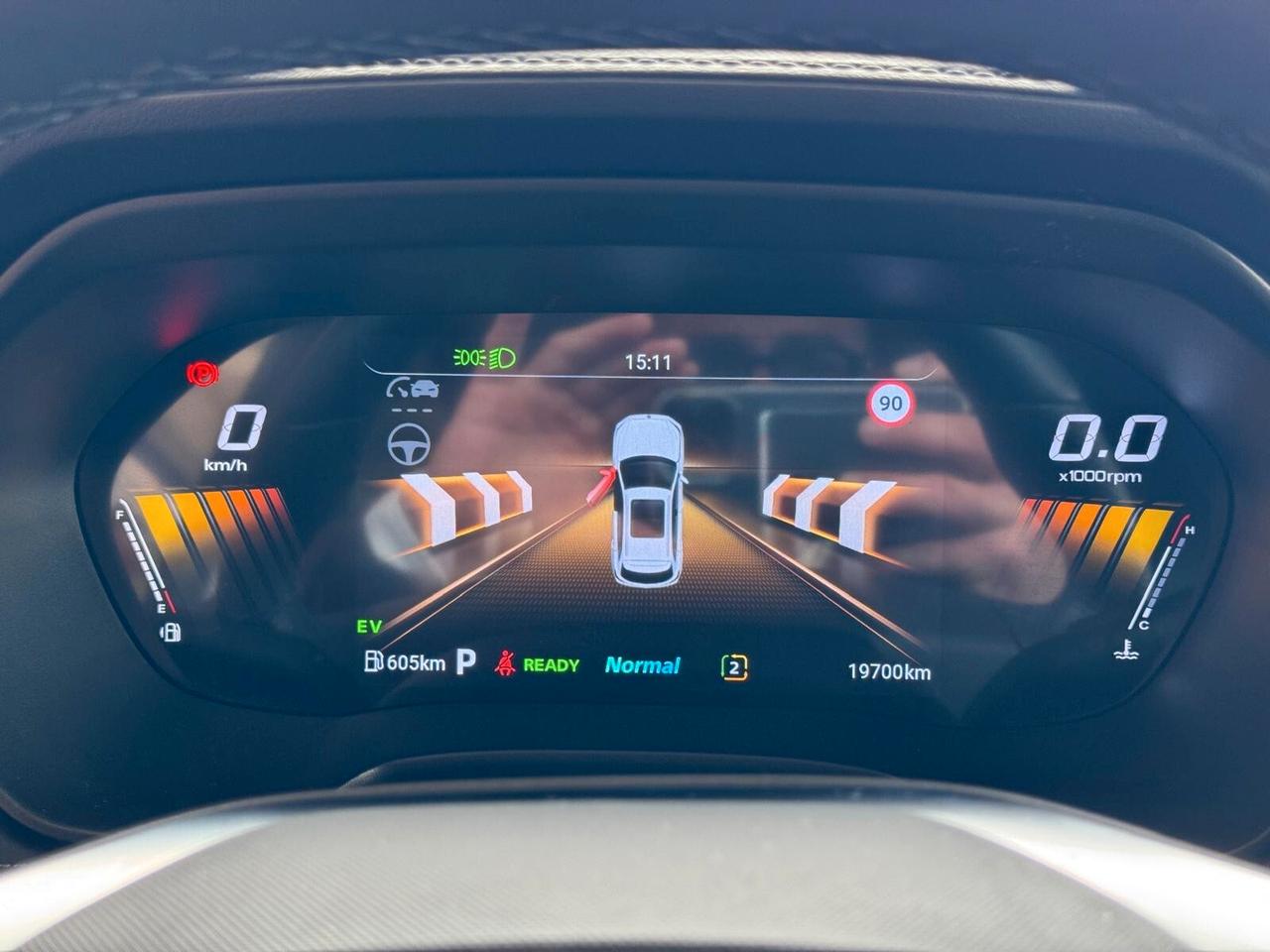 Mg ZS Hybrid+ Luxury - 2025