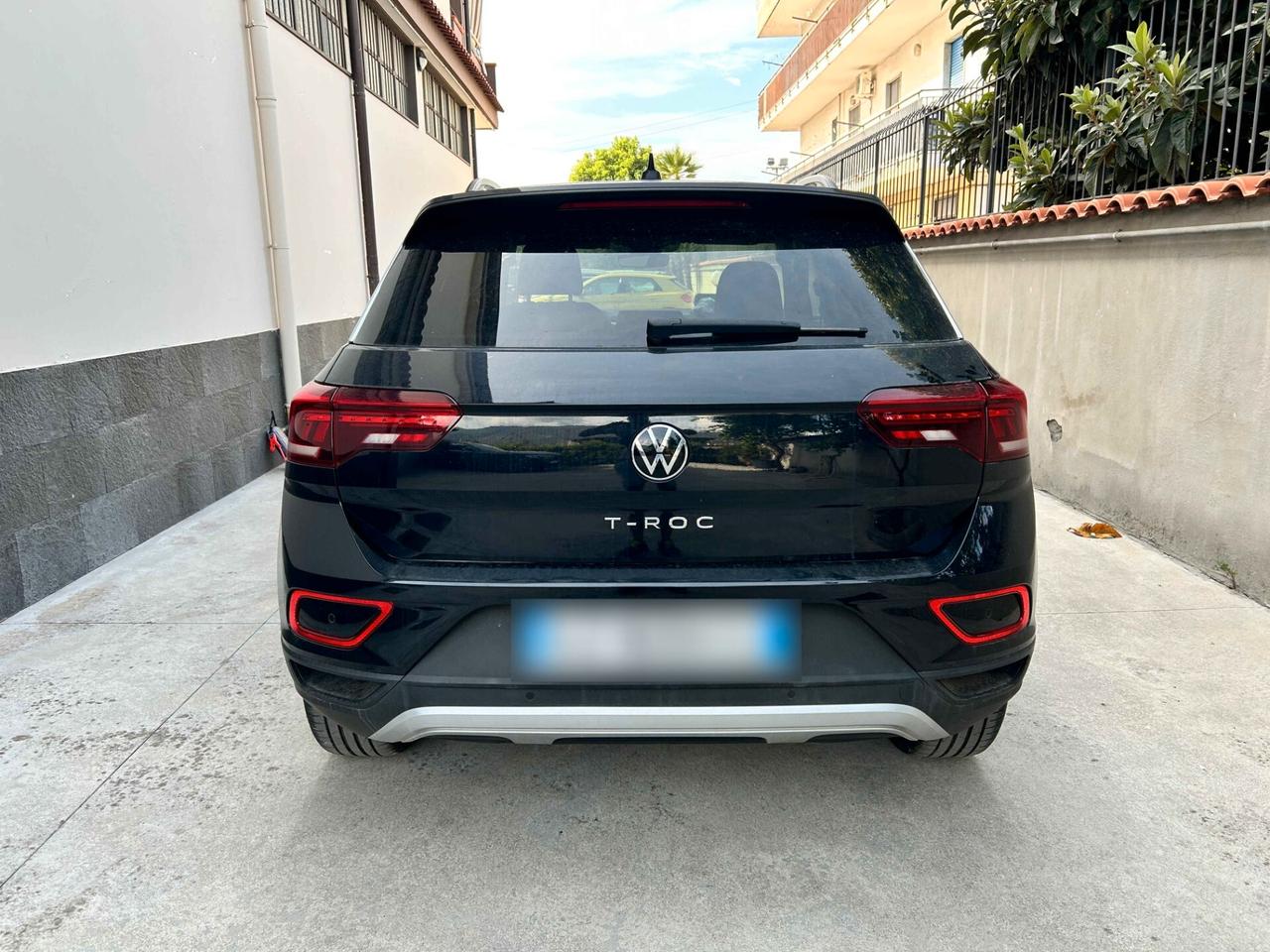 VW T-Roc 1.0 TSI 115CV - 2025 Incidentata