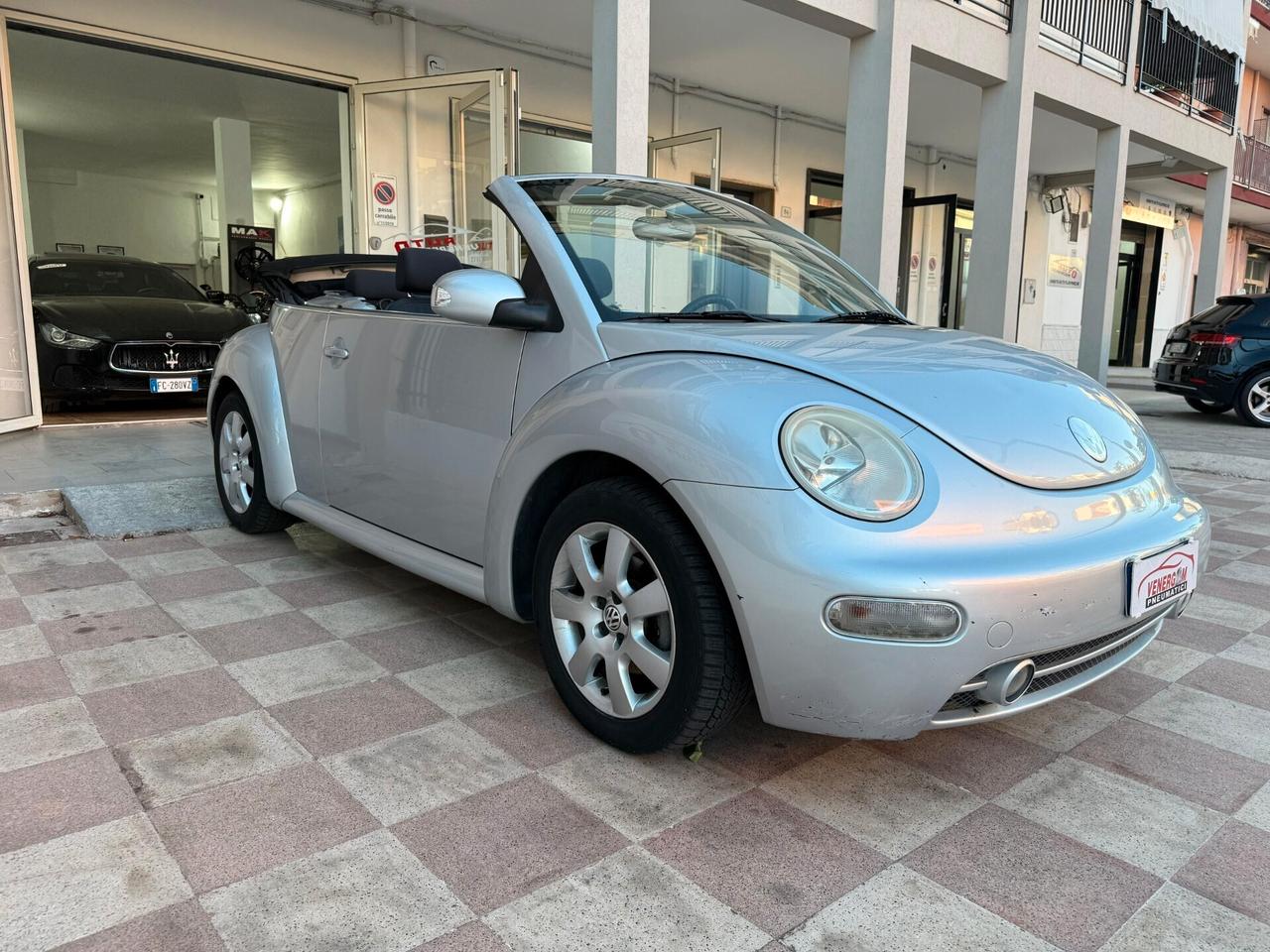 Volkswagen New Beetle 1.6 102CV Cabrio