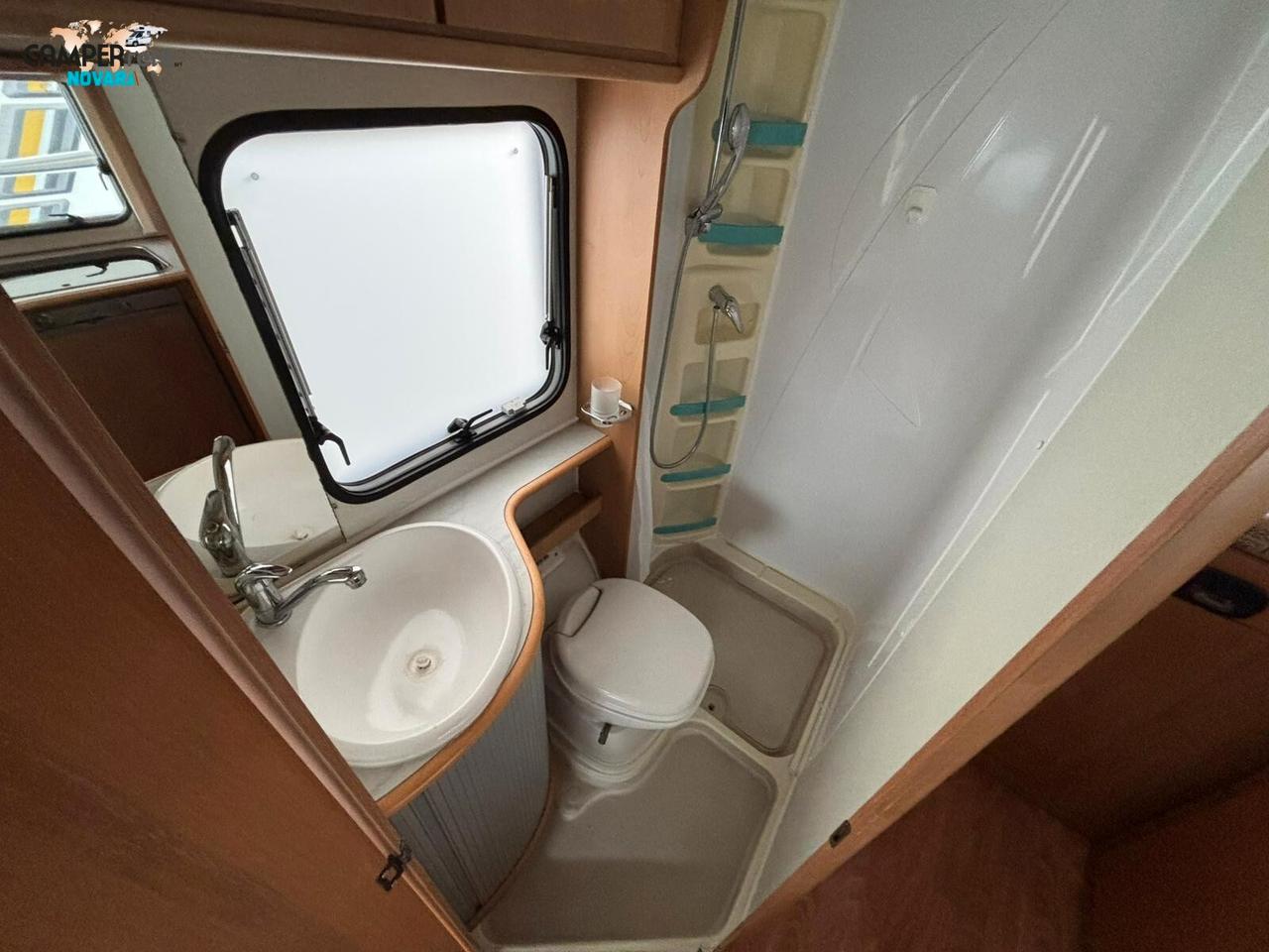 Mclouis MC LOUIS TANDY 630 - Mansardato con garage