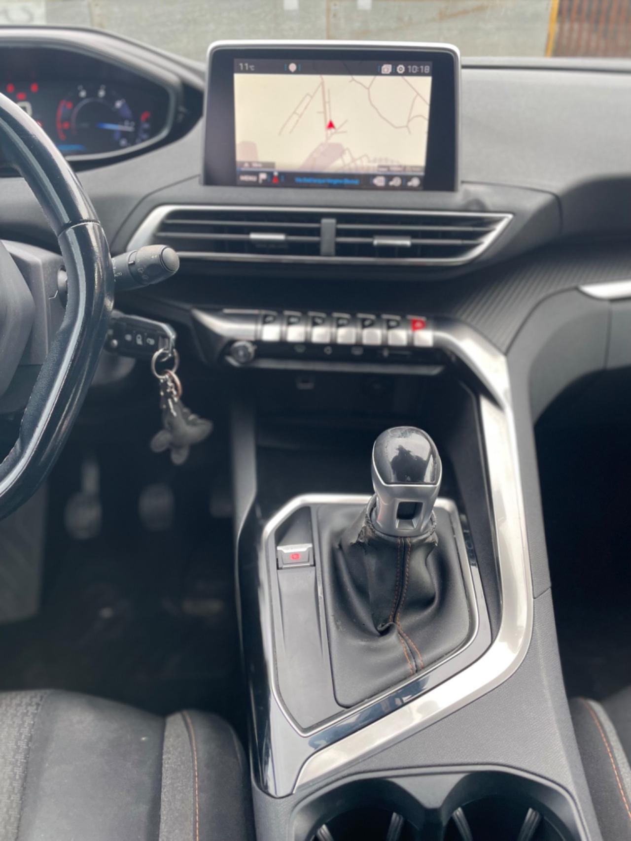 Peugeot 3008 BlueHDi 120 EAT6 S&S Business