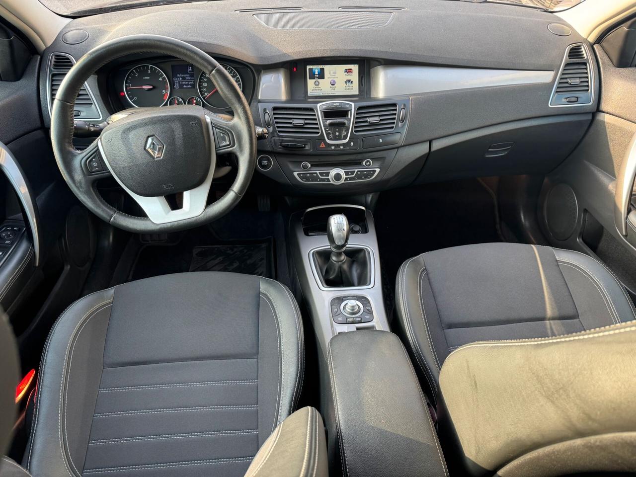 Renault Laguna 2.0 dCi 150CV SporTour 4Control