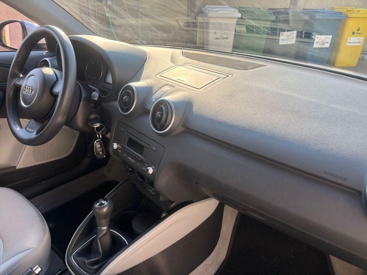 AUDI A1 Sportback 1.6 TDI Ambition S&S