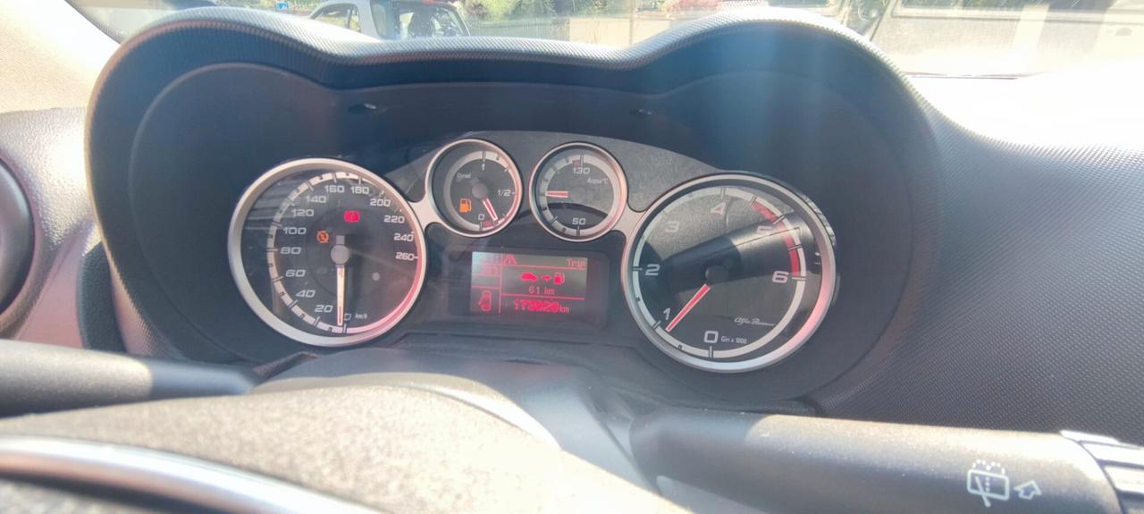Alfa Romeo MiTo 1.3 JTDm 95 CV S&S Urban