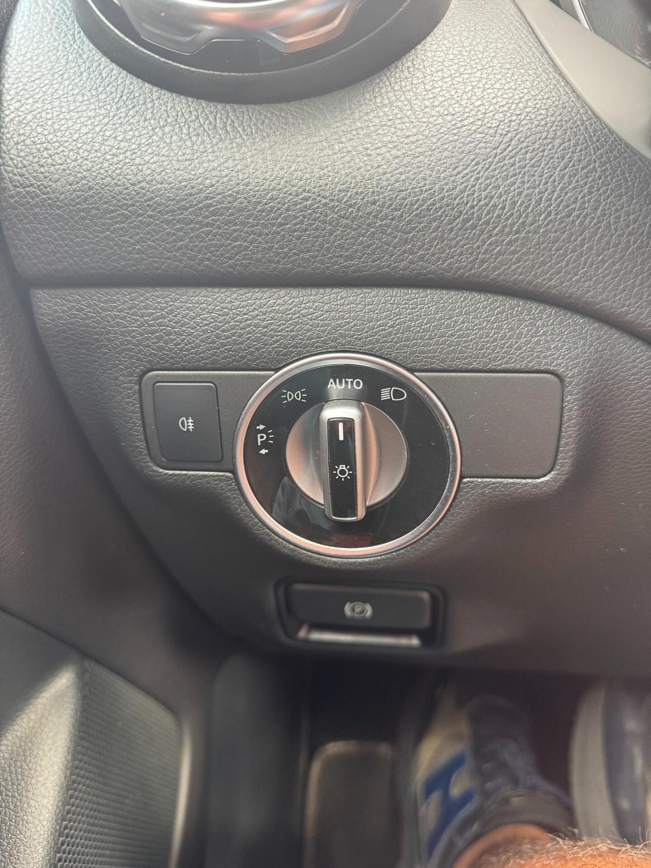 Mercedes-benz GLA 200 d Premium GRIGIO OPACO