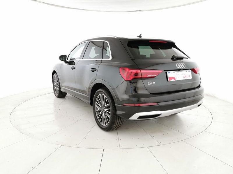 Audi Q3 35 2.0 tdi Business Advanced s-tronic