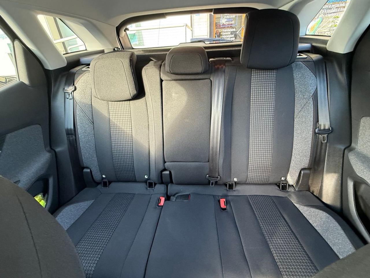 Peugeot 3008 BlueHDi 130 #8835