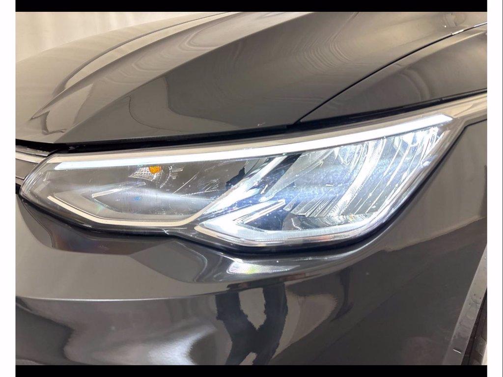VOLKSWAGEN Golf 1.5 tsi evo life 130cv del 2023