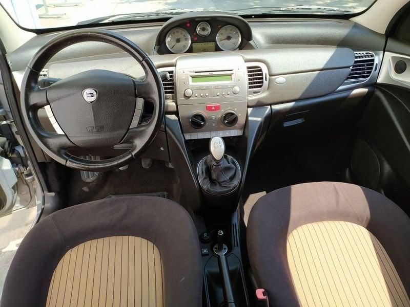 Lancia Ypsilon Ypsilon 1.2 8v