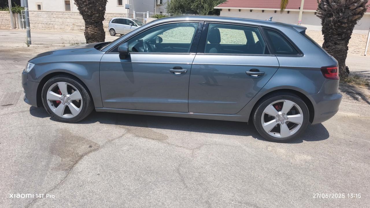 Audi A3 SPB 1.6 TDI 105CV S-TRONIC ATTRACTION 2014