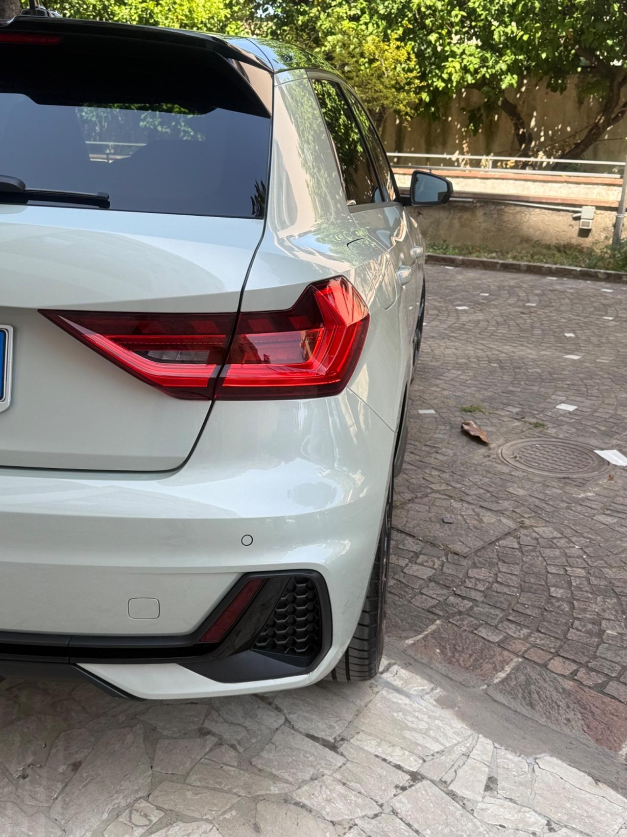 Audi A1 SPB 35 TFSI S tronic S line edition