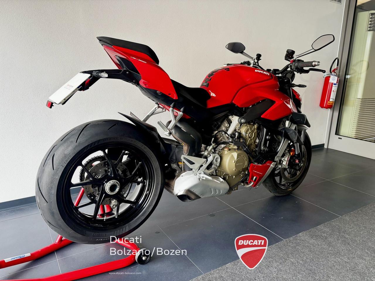 Ducati Streetfighter V4