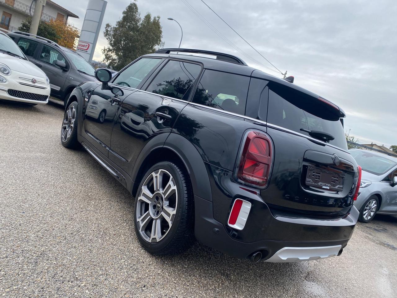 Mini Cooper SD Countryman 2.0 Essential ALL4 190cv Auto