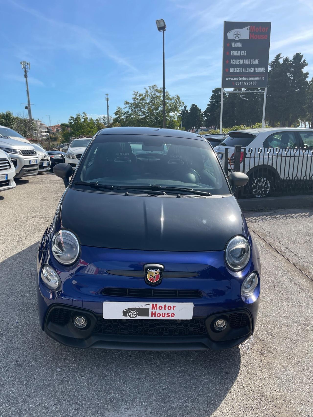 Abarth 595 1.4 Turbo T-Jet 165 CV Monster Energy Yamaha