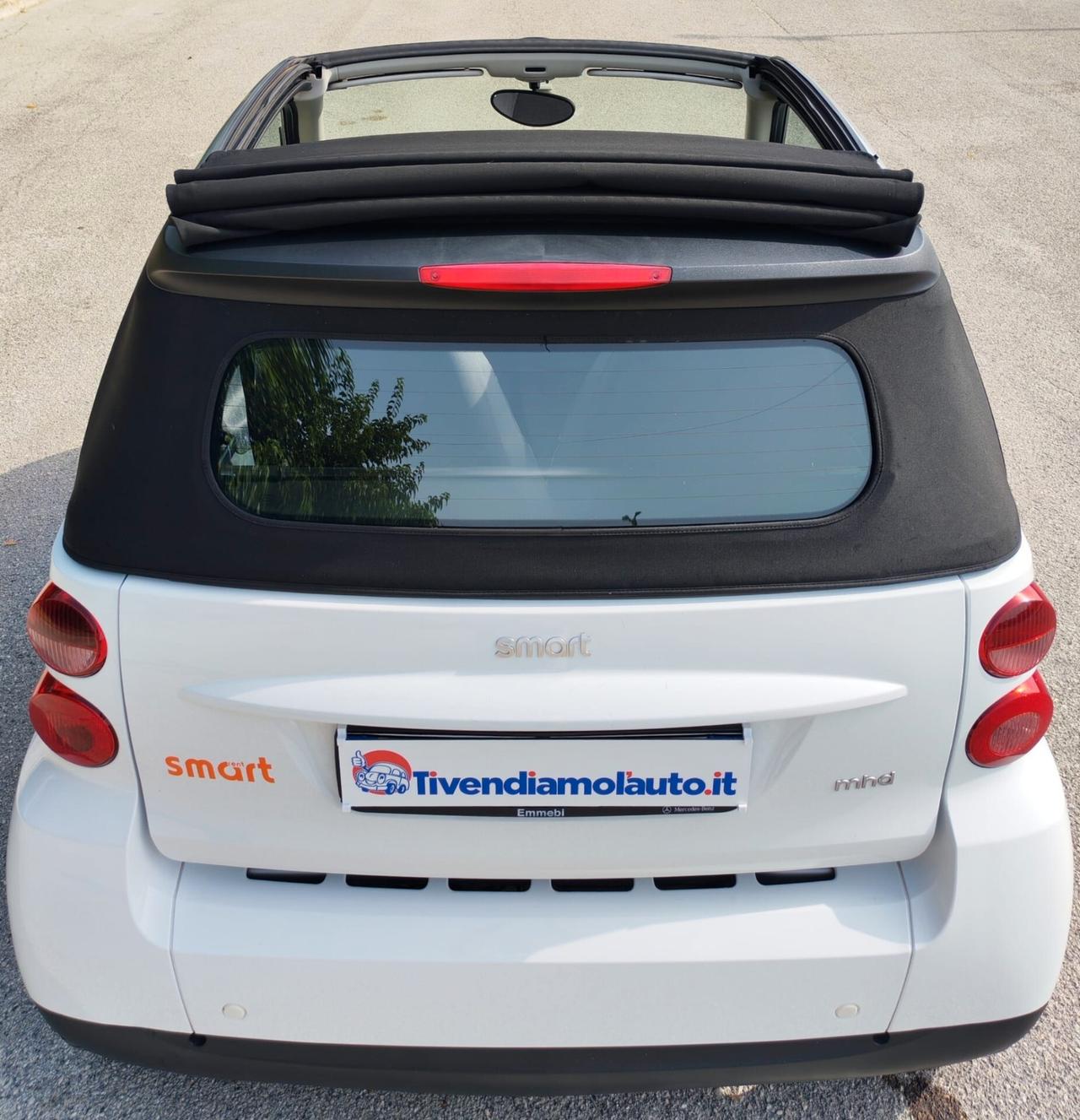 Smart ForTwo 1000 52 kW MHD cabrio passion