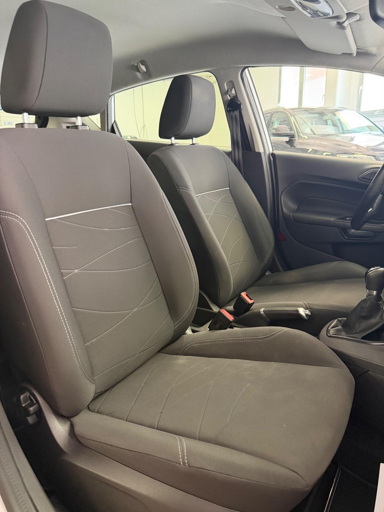 Ford Fiesta 1.2 60CV 5 porte Titanium
