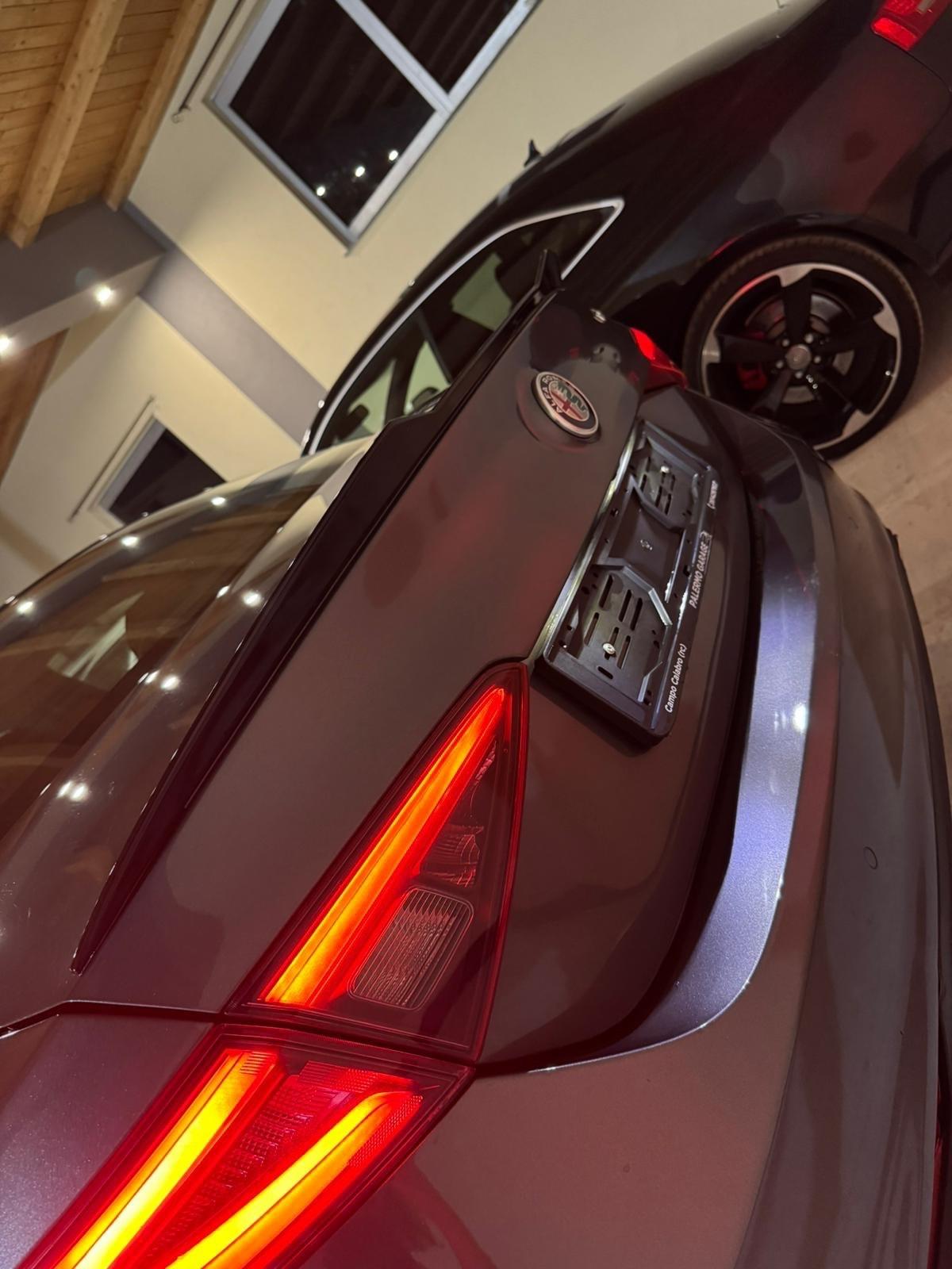 Alfa Giulia 180cv AT8