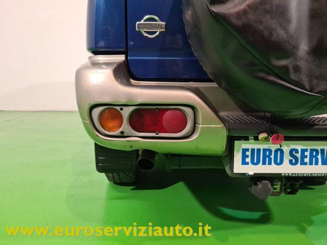 NISSAN Terrano II 2.7 Tdi 3 porte Luxury